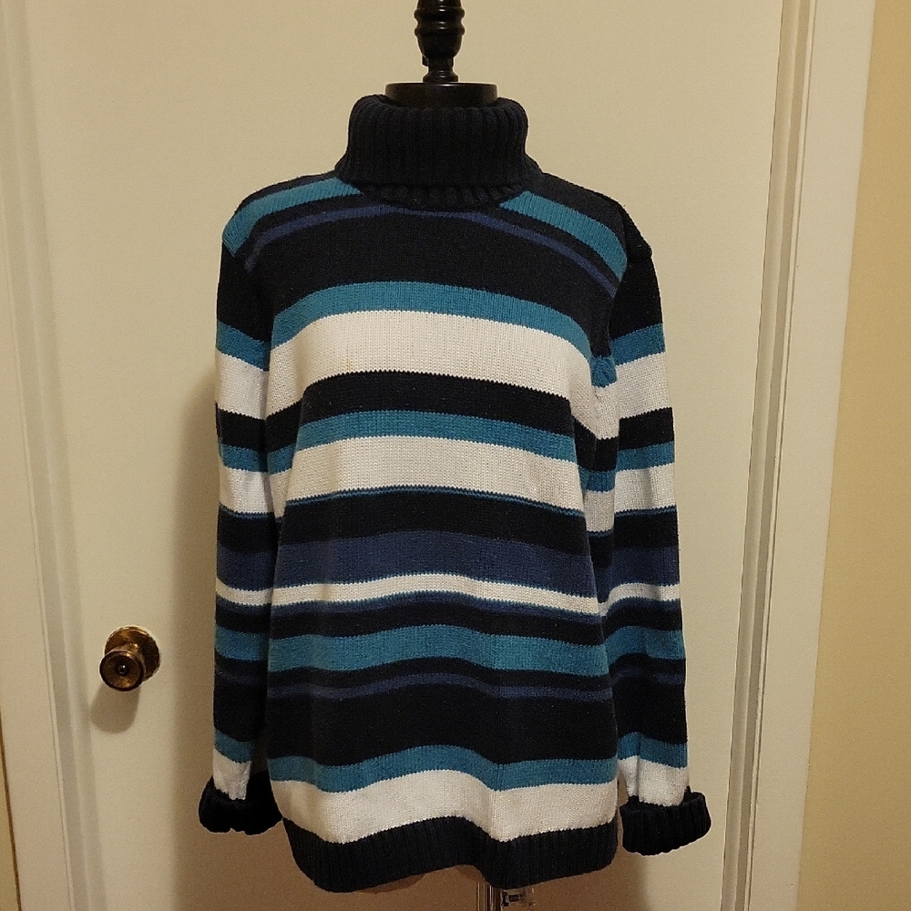 JONESWEAR SPORT Striped Turtleneck